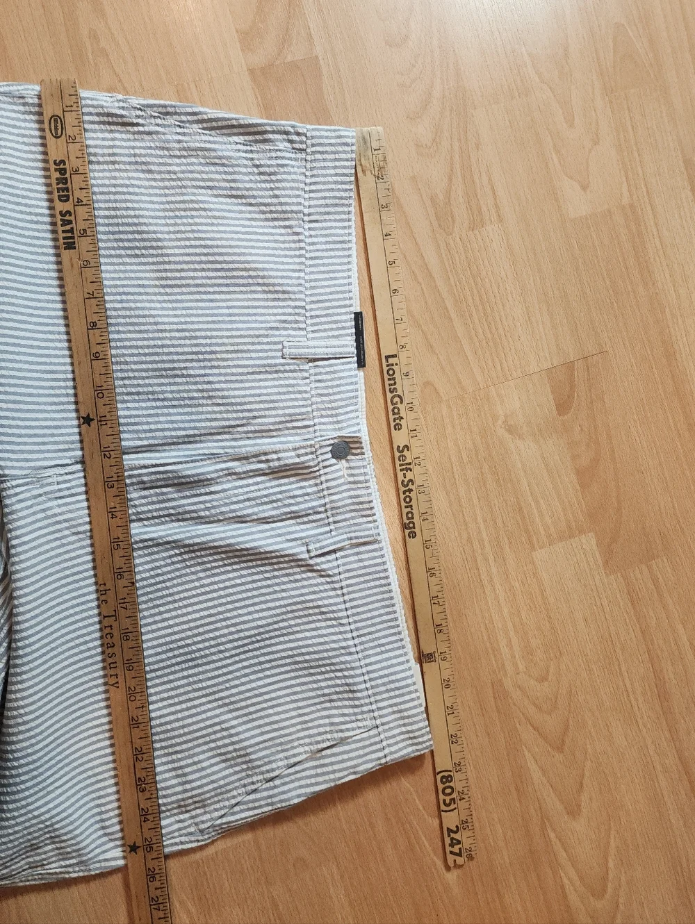 NWT Levi's 100% Cotton Seersucker Grey Stripe Chino‎ Authentic 6